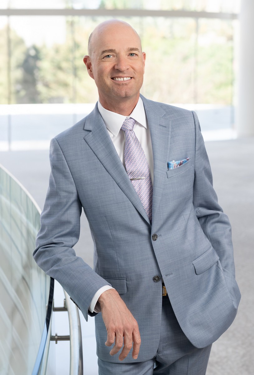 Robert Istad Phillip N. and Mary A. Lyons Artistic Director